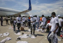 First Group of Haitian Migrants Deported from the U.S.