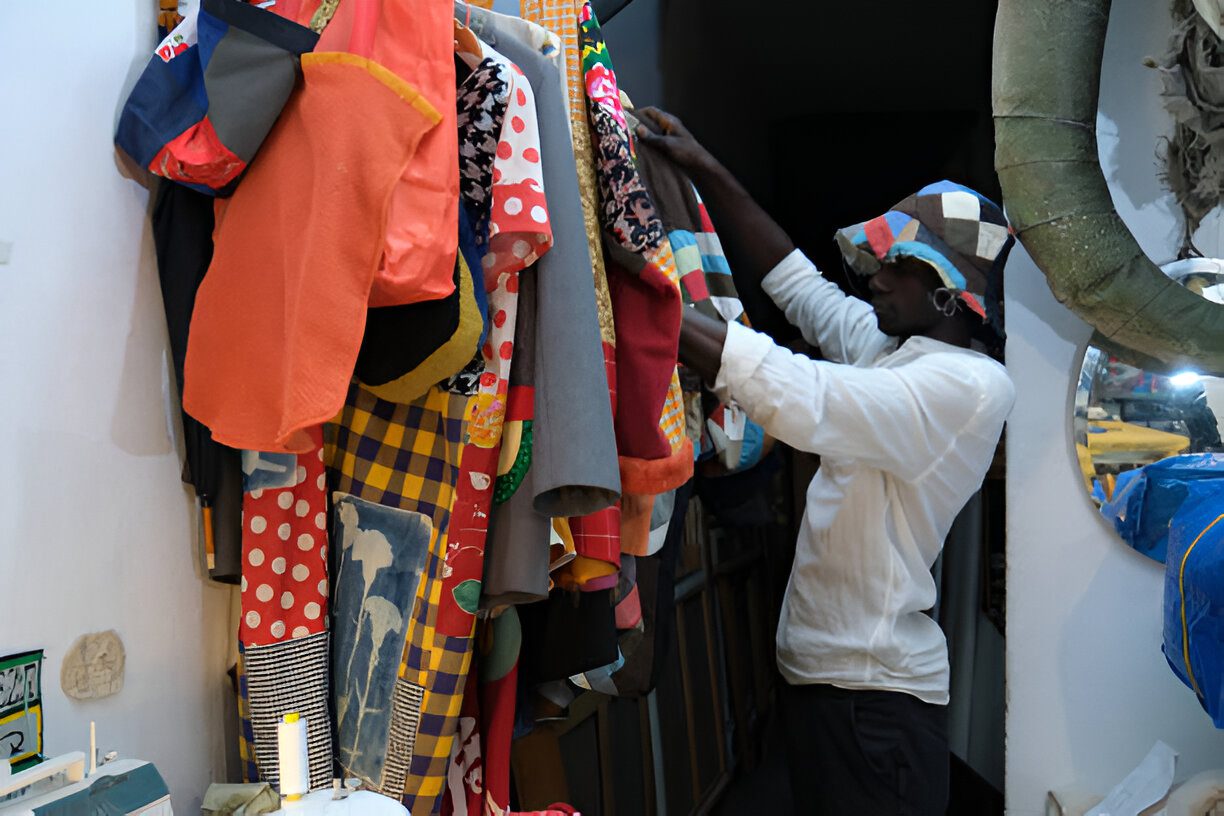 Comfort and Durability Guide Clothing Choices in African Cities