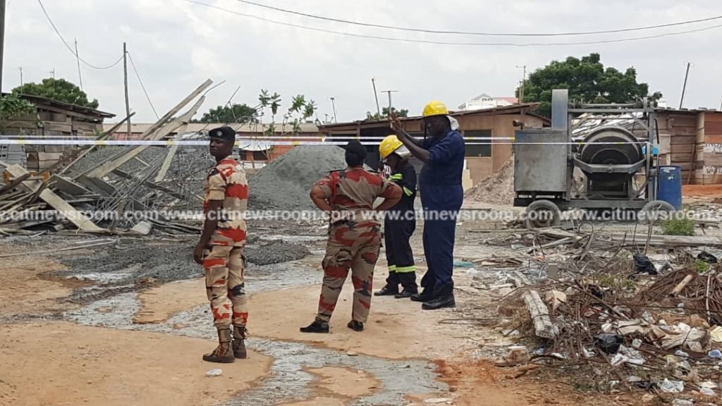 Construction worker dies after falling from 5th floor