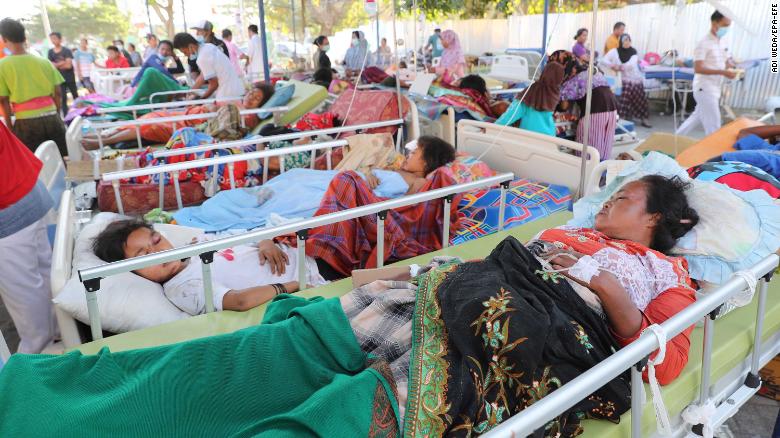 Indonesia earthquake: 91 dead as Hundreds await rescue