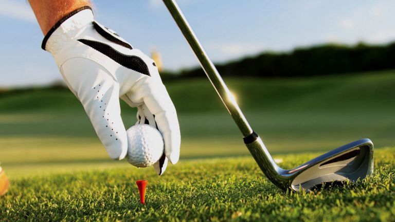 Golf Datatech unveils insights into the surging Ultra-Premium Golf Club Market